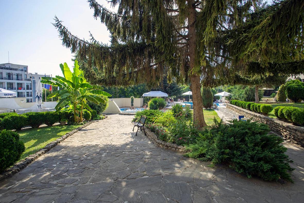 בלצ'יק Hotel Naslada מראה חיצוני תמונה