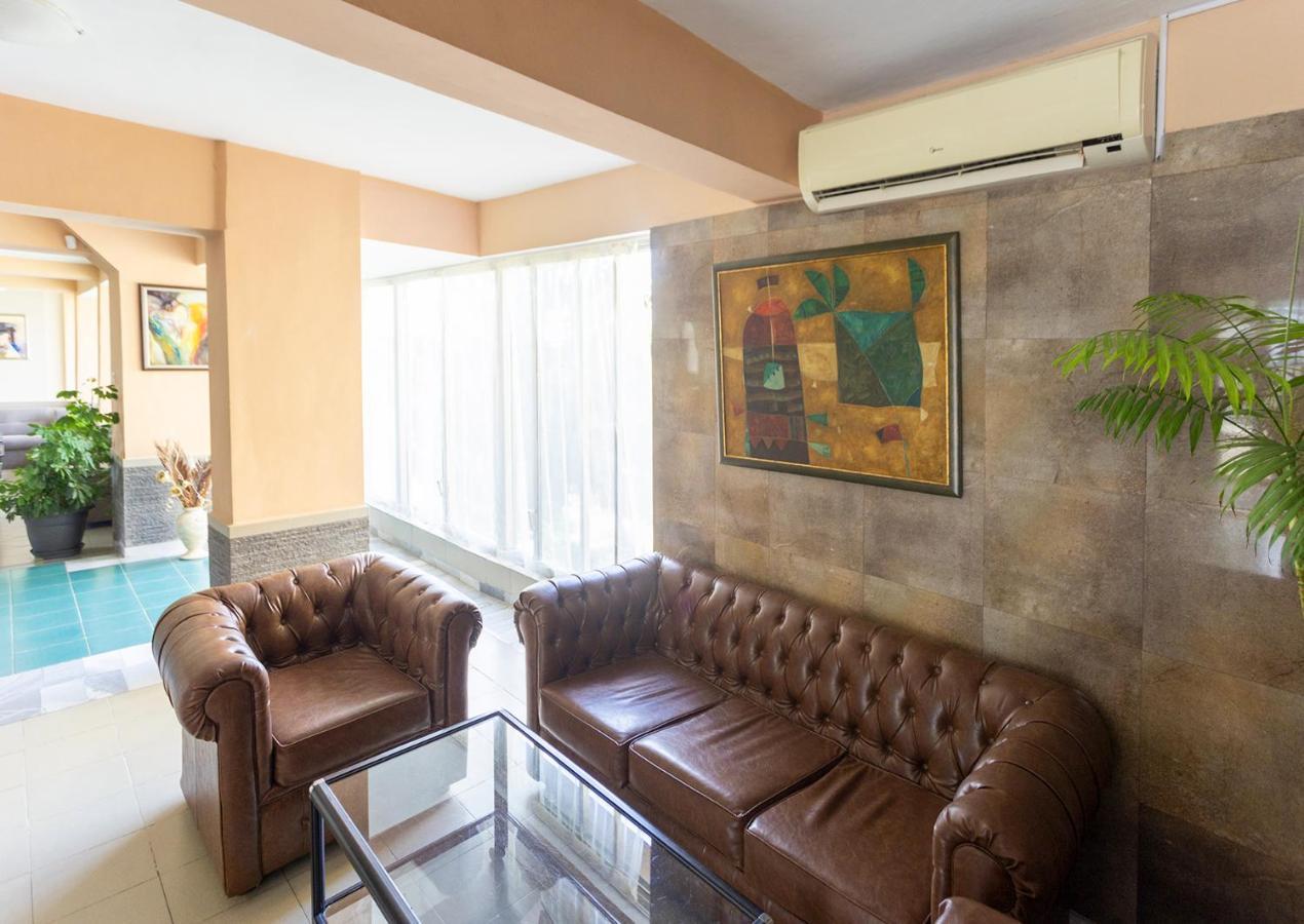 בלצ'יק Hotel Naslada מראה חיצוני תמונה